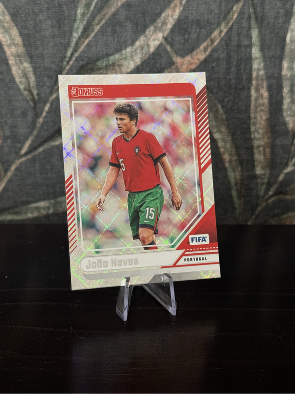 2024-25 Panini Donruss - João Neves Diamond Parallel- Portugal