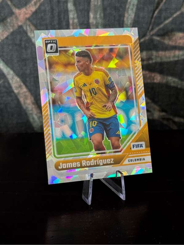 2024-25 Panini Donruss - James Rodriguez Optic Velocity, Optic Silver & Pitch Kings - Colombia
