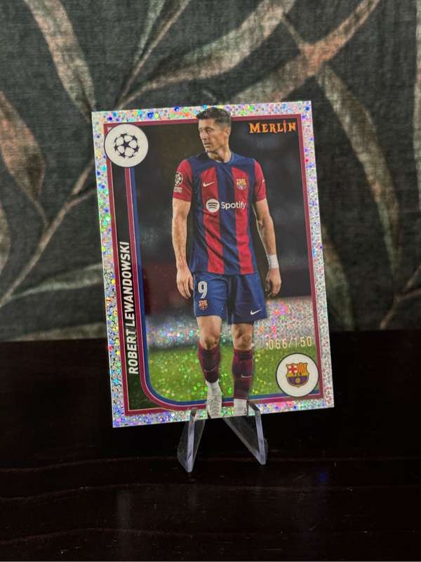 2024 Topps Merlin - Robert Lewandowski Speckle Refractor /150 - Barcelona