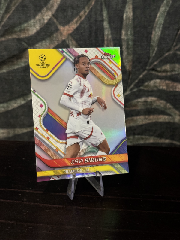 2025 Topps Finest - Xavi Simons Refractor - RB Leipzig