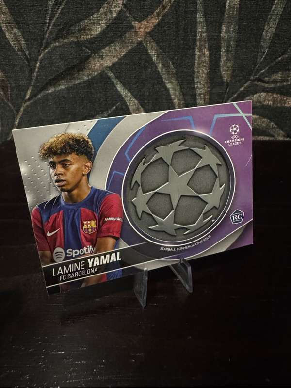 2024 - Topps - Lamine Yamal - Commemorative Starball Relic Card