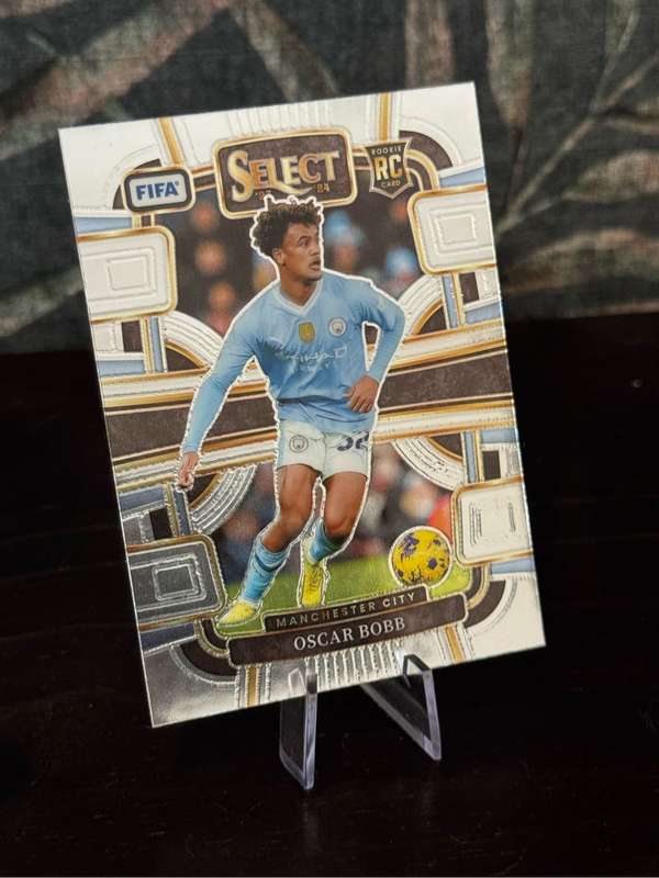 2023-24 Panini Select - Oscar Bobb Rookie Card RC - Manchester City
