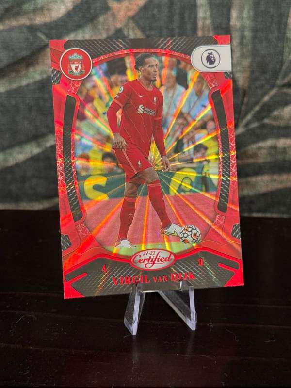 2021-22 Panini Chronicles - Virgil Van Dijk Red Lazor - Liverpool