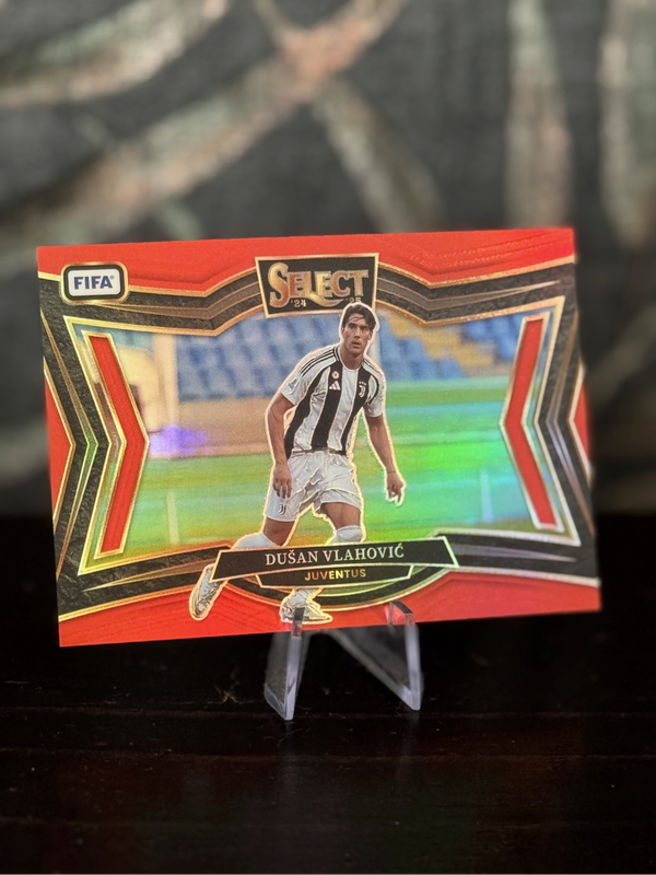 2024-25 Panini Select - Dusan Vlahovic Field Level Red SP - Juventus