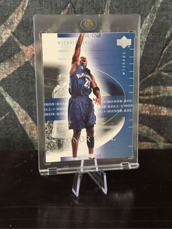 2002 Upper Deck - Michael Jordan Honor Roll #90