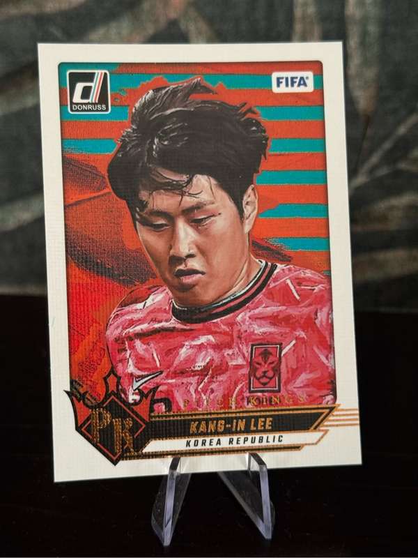 2024-25 Panini Donruss - Kang-In Lee Pitch Kings Red/Base - Korea