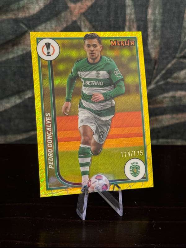 2024 Topps Merlin - Pedro Goncalves Yellow Shimmer 174/175 - Sporting Lisbon