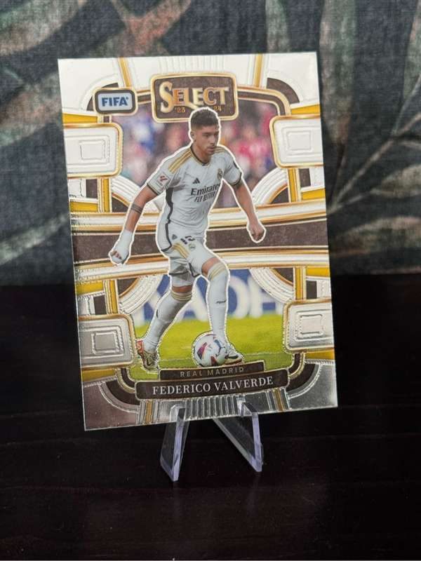Real Madrid Bundle - Panini Select, Topps Chrome, Topps Finest