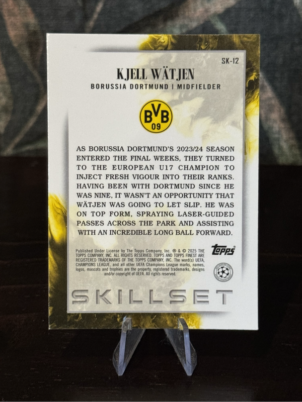 2024-25 Topps Finest - Kjell Wätjen Skillset RC - Borussia Dortmund