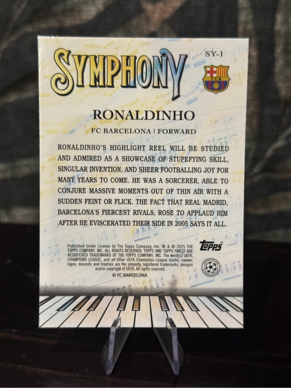 2025 Topps Finest - Ronaldinho Symphony Refractor - Barcelona