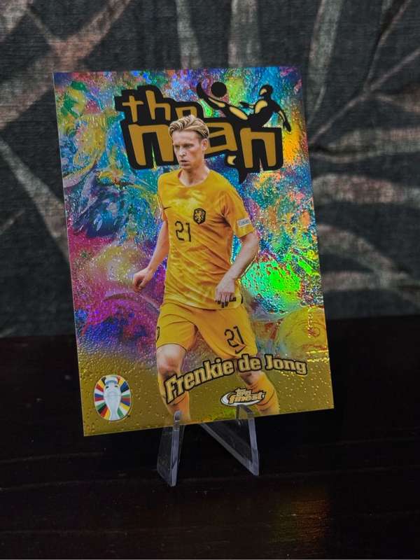 2023 Topps Finest - Frankie De Jong - The Man Case Hit Gold Refractor 41/50