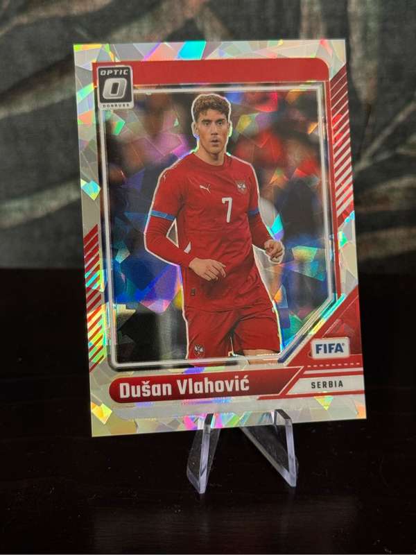 2024-25 Panini Donruss - Dušan Vlahović Cubic - Serbia