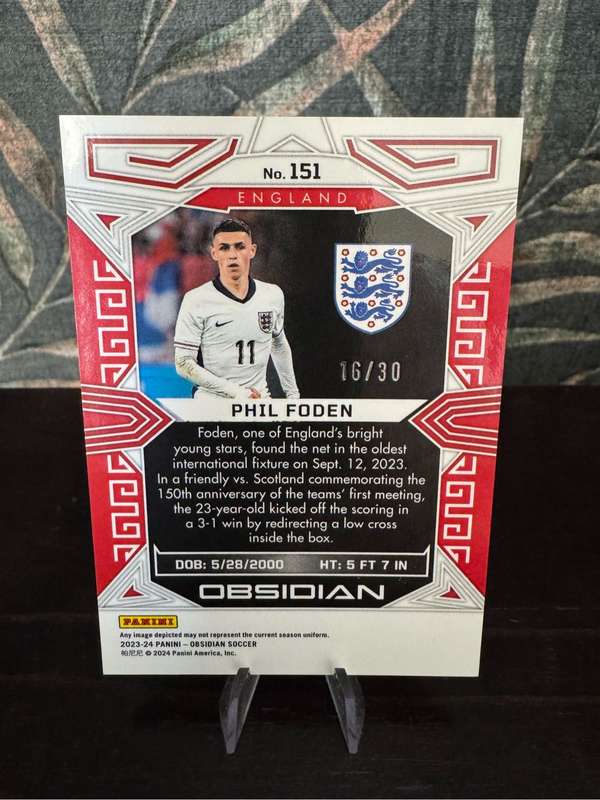 2023-24 Panini Obsidian - Phil Foden Red Crystal /30 - England