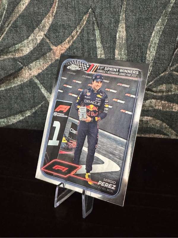 2024 - F1 Topps Chrome - Red Bull Mix (Max -1, Perez - 3, Red Bull Team - 1)