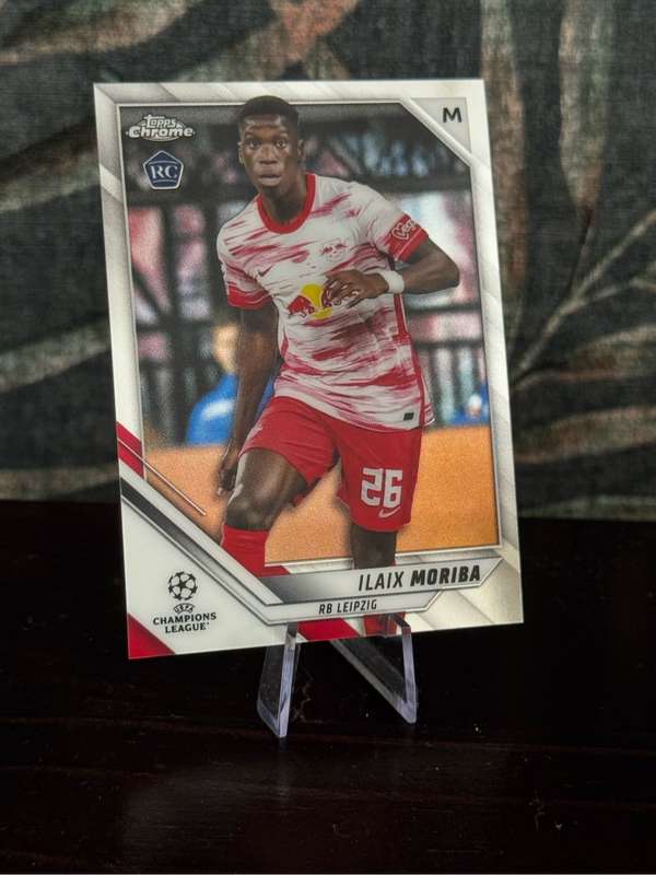 Topps Chrome Rookie Bundle - 10 Cards