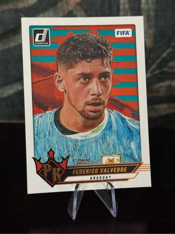 2024-25 Panini Donruss - Federico Valverde Pitch Kings - Uruguay