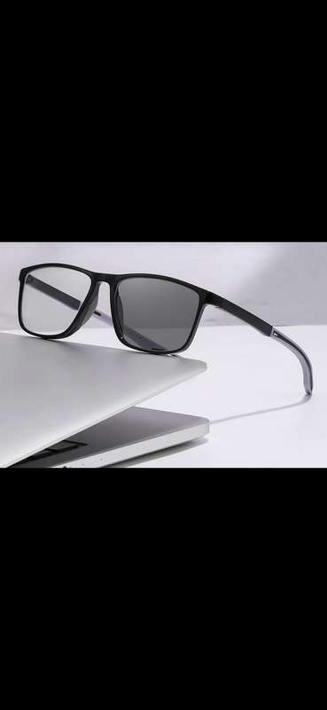 Photochromic anti blue glasses