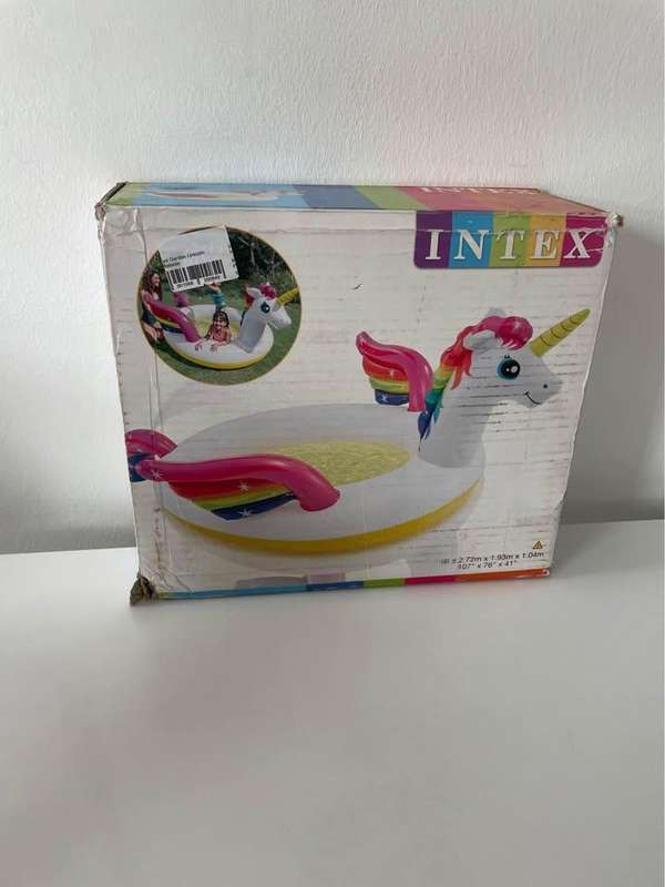 Unicorn Spray Pool Intex