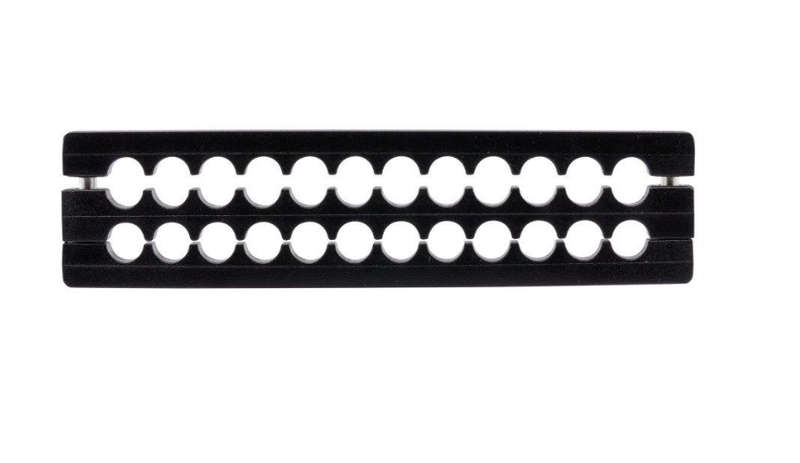 Corsair Individually Sleeved ATX 24-Pin Cable Type 4 Gen 4 - Black