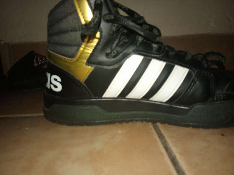Sneaker