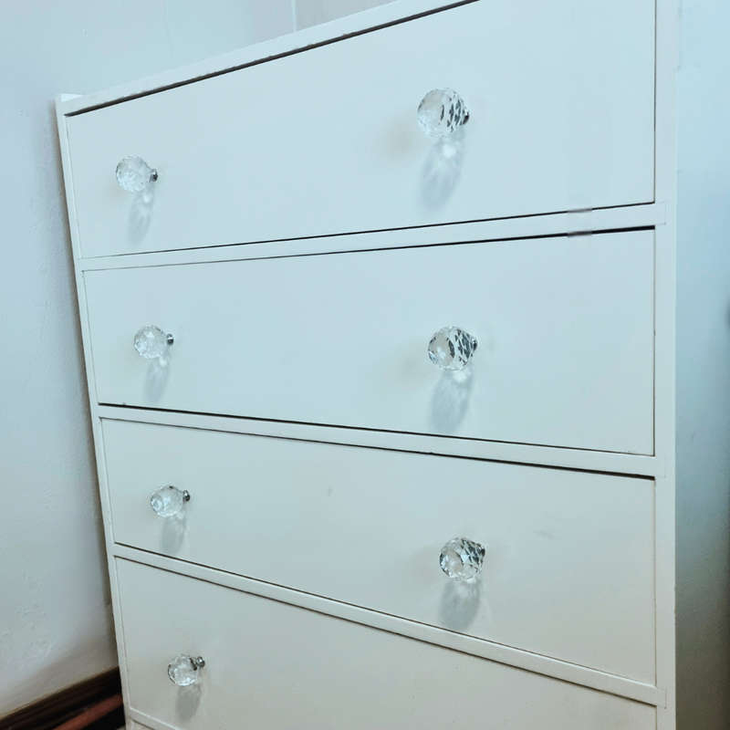 Stylish White Chest of Drawers