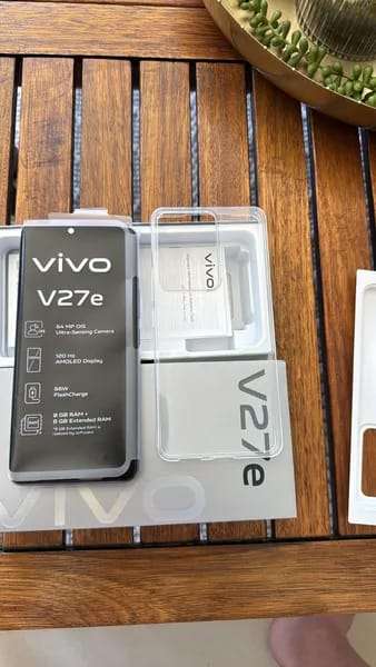 Oppo Vivo V27e (256GB)
