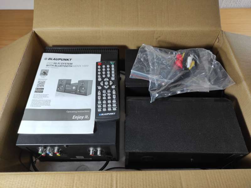 BLAUPUNKT DVD HI-FI System with Bluetooth MDVX 1009