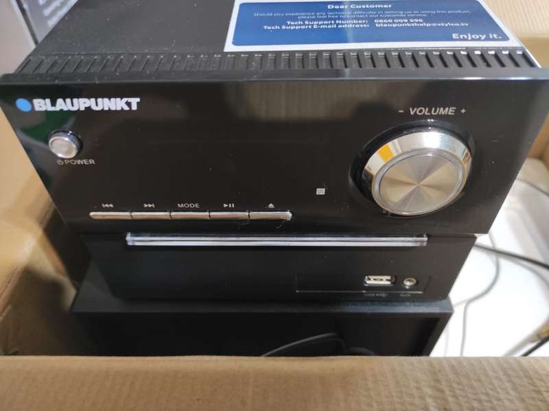 BLAUPUNKT DVD HI-FI System with Bluetooth MDVX 1009