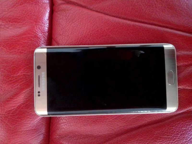 SAMSUNG GALAXY S7