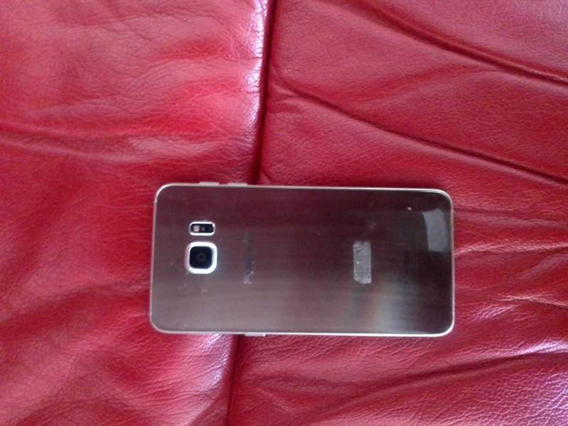 SAMSUNG GALAXY S7