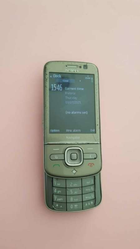 NOKIA 6710 NAVIGATOR