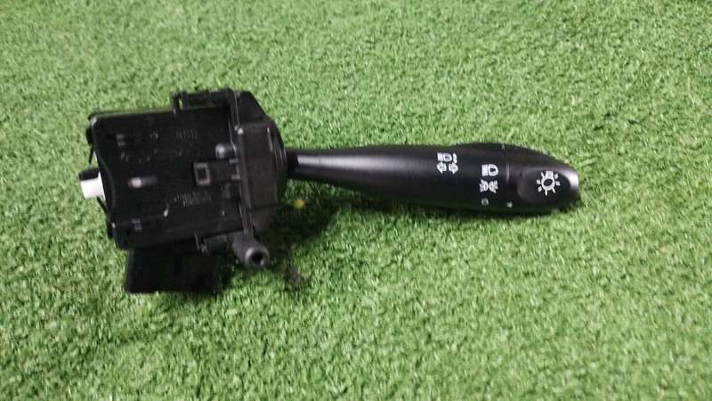 Hyundai i10 Indicator Switch