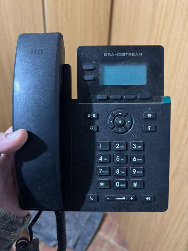 Grandstream GRP2602G VOIP Desktop Phone