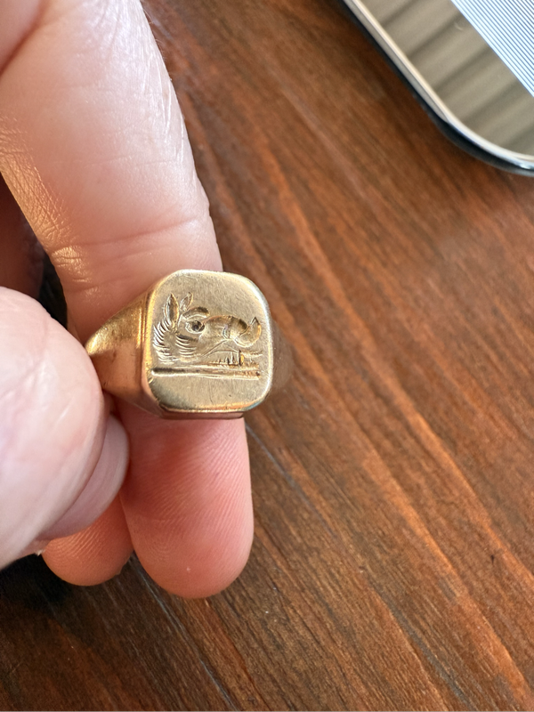 9ct gold ring