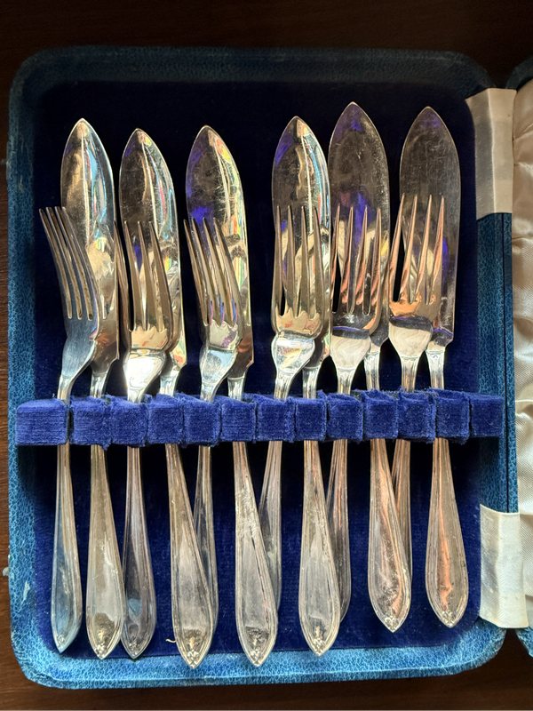 Silver plated fish course cutlery set