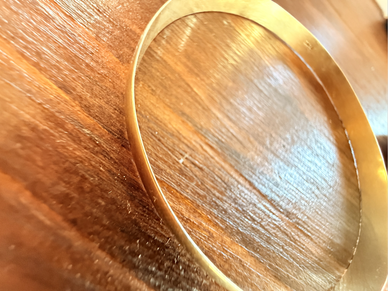 10 gram 9ct 6mm yellow gold half round bangle