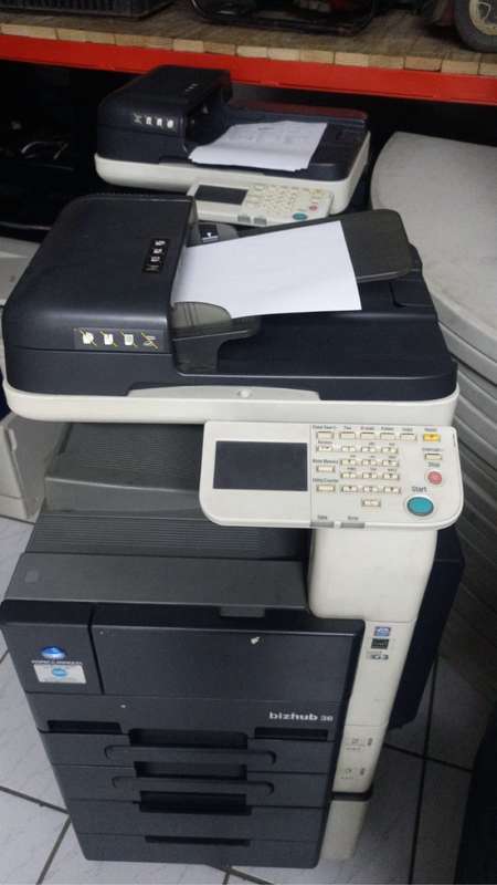 Konica Minotla bizhub36 printer