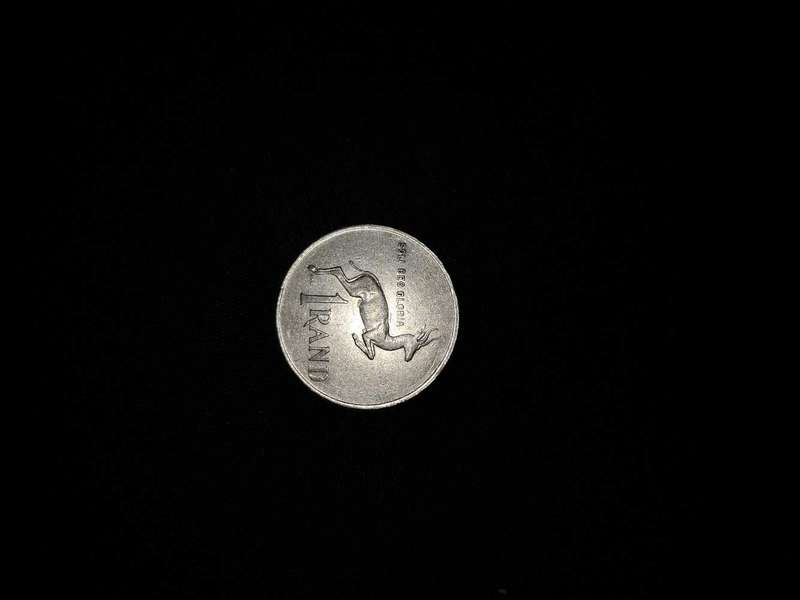 International rare & valuable coin & note collection