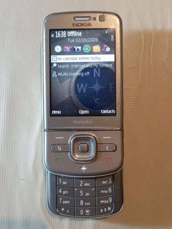 Nokia 6710 navigator slide 3G