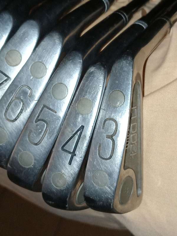 Wilson 1200lt irons set
