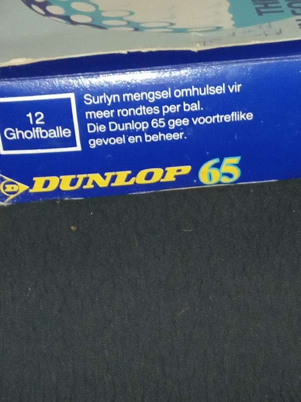 Extremely rare vintage dunlop65  golf balls and tees.afrikaans& English