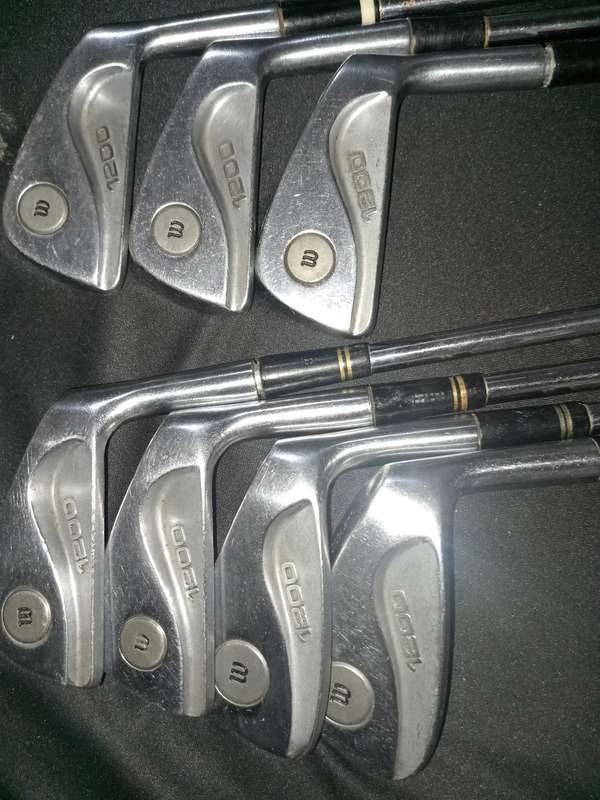 Wilson 1200 golf clubs, irons set 2-9