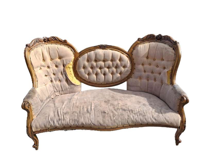 Victorian Lounge Set  2x 3-Seaters, 3x Single Chairs, Coffee Table + Oval Table