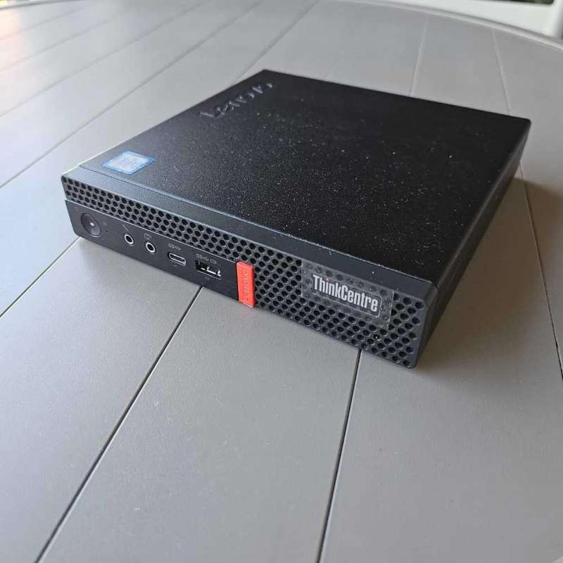 Lenovo thinkcentre M920q core i5 8th generation tiny pc