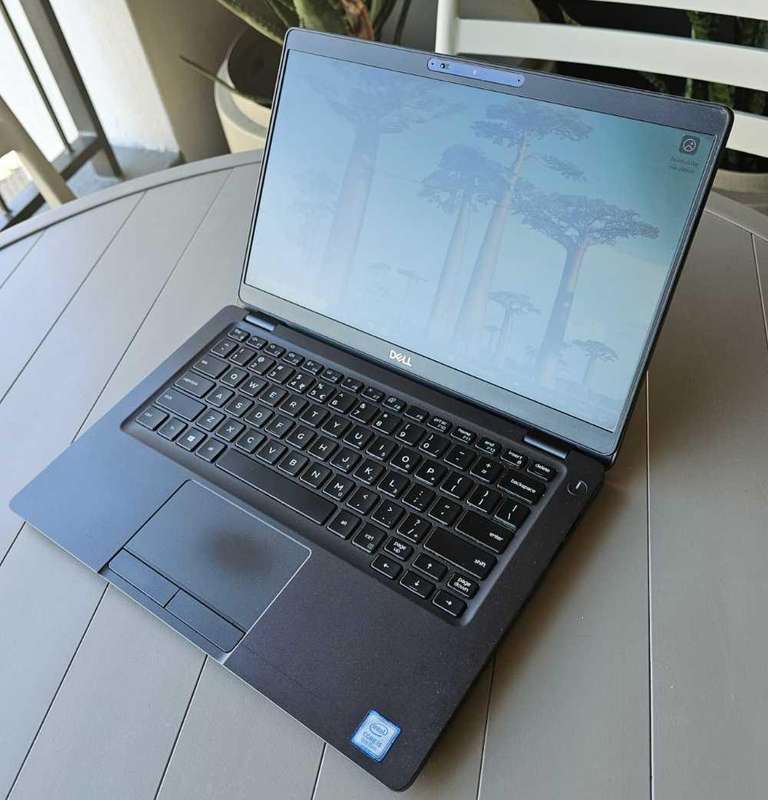 Dell lattitude 5300 core i5 8th generation