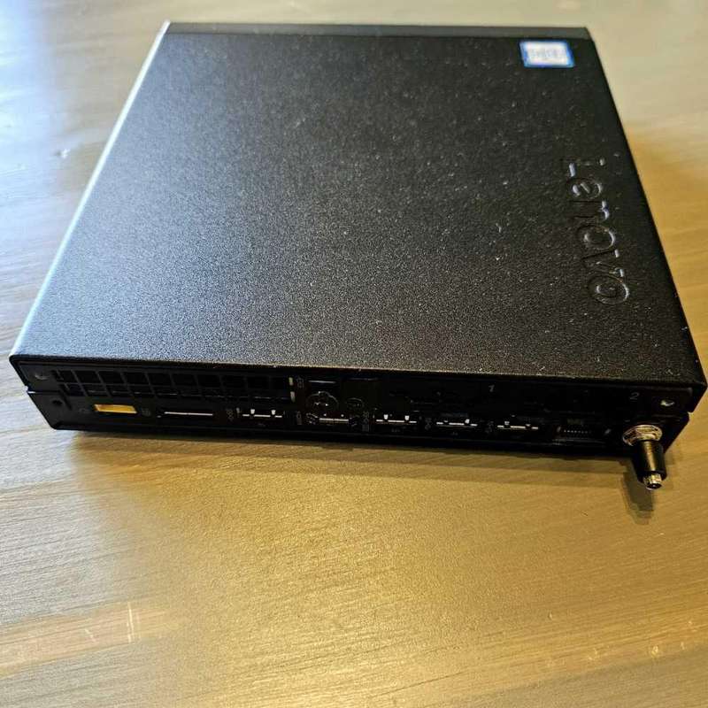 Lenovo thinkcentre M920q core i5 8th generation tiny pc