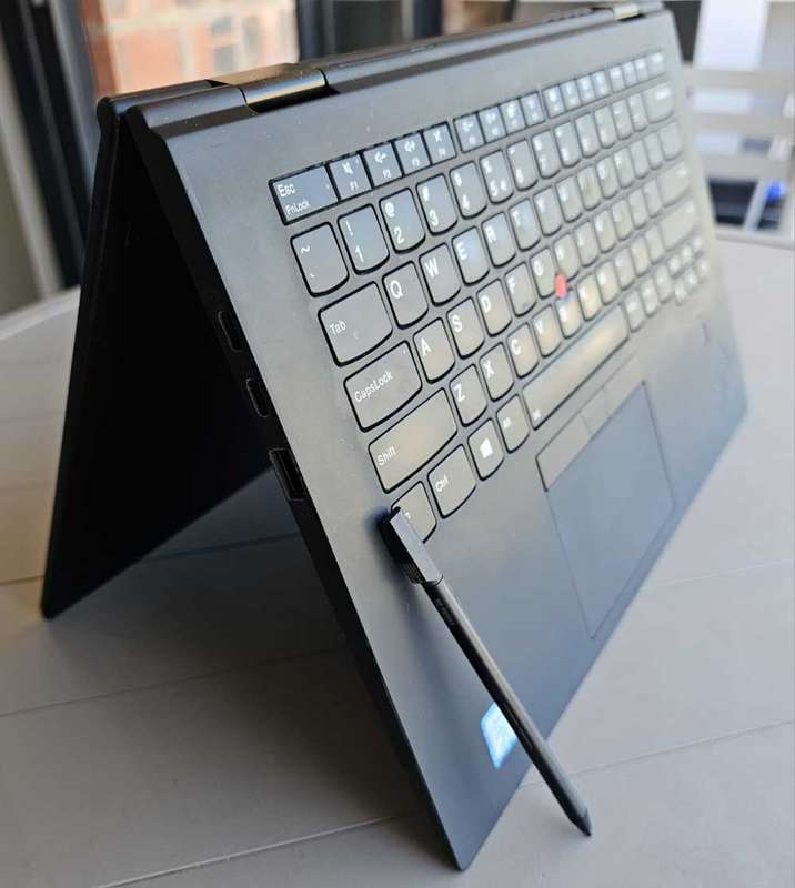 Lenovo X1 yoga Touchscreen  i5 8th generation