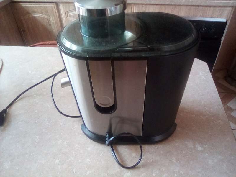 Brabantia Juicer - Lightly Used, Great Condition