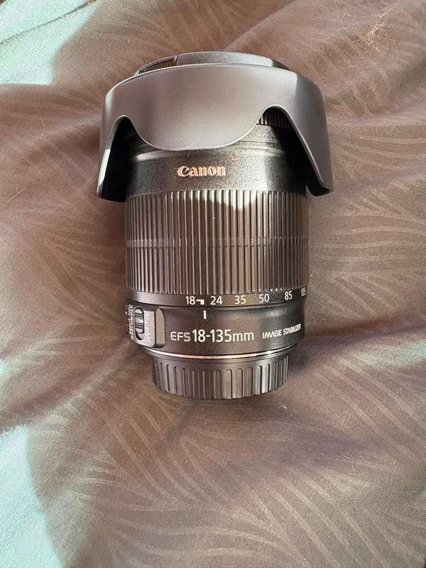 Canon 800D Kit