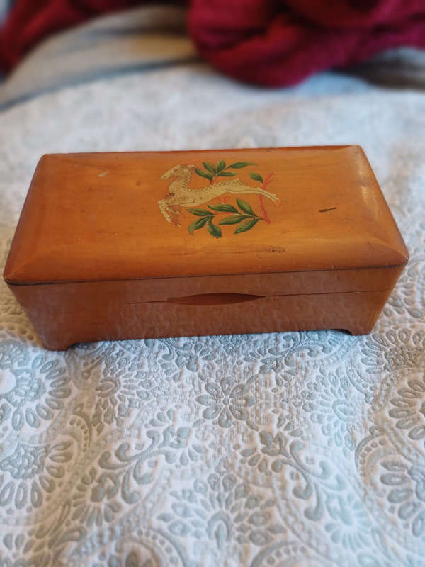 Hand Painted jewelry Box with Chime